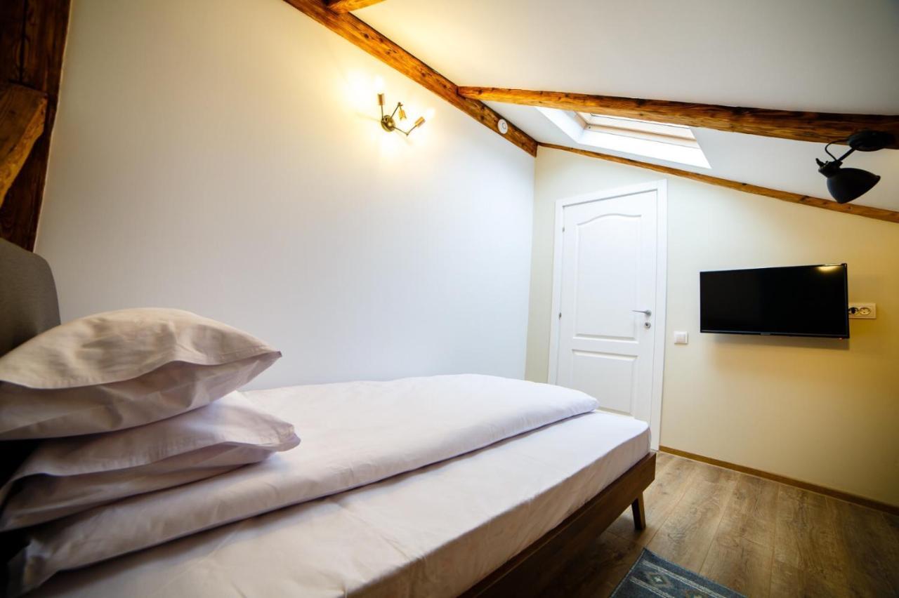Apartamento Alpine Loft Câmpulung Moldovenesc Exterior foto