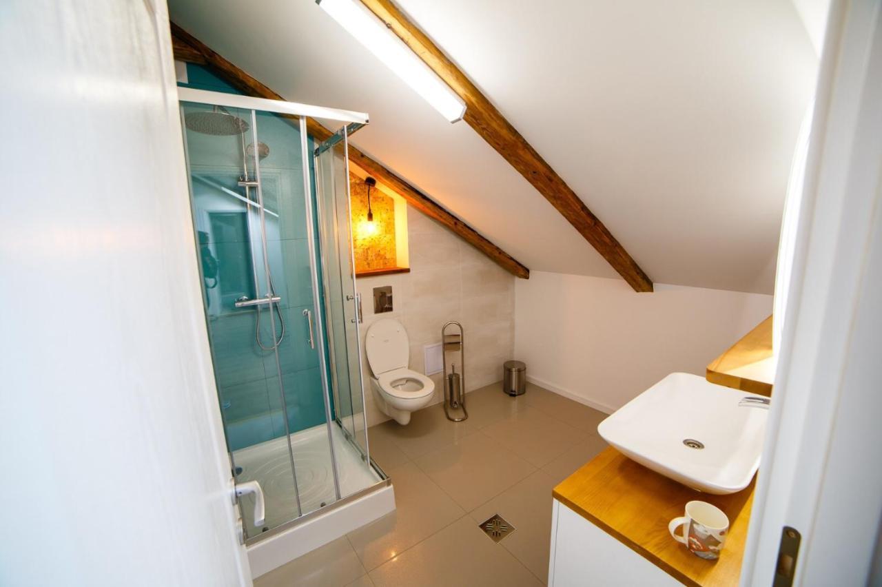 Apartamento Alpine Loft Câmpulung Moldovenesc Exterior foto